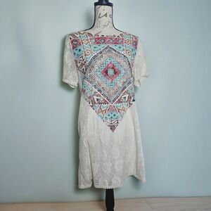 Everly Off White Lace Dress with Inkat Pattern; Size Large